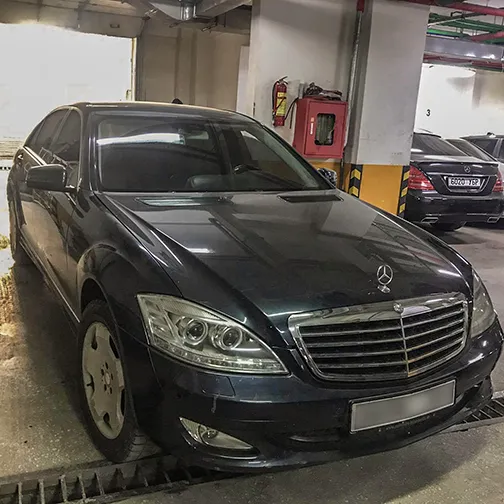 Автомобиль 61